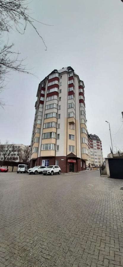 Modern Apartment In The Center Of Town Chişinău Eksteriør billede